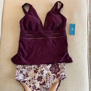 Cupshe Swim top and bottoms (size medium)